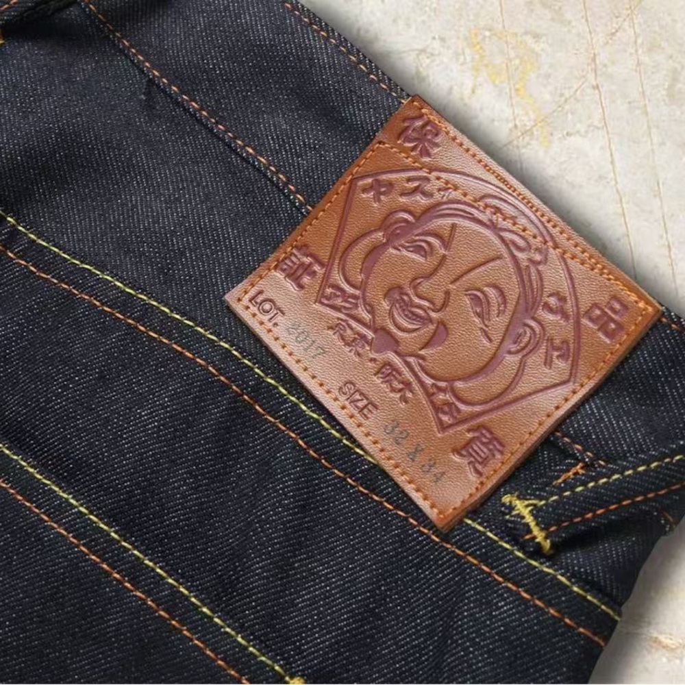 Evisu Men's Dark Blue Jeans - Picture 11 of 12